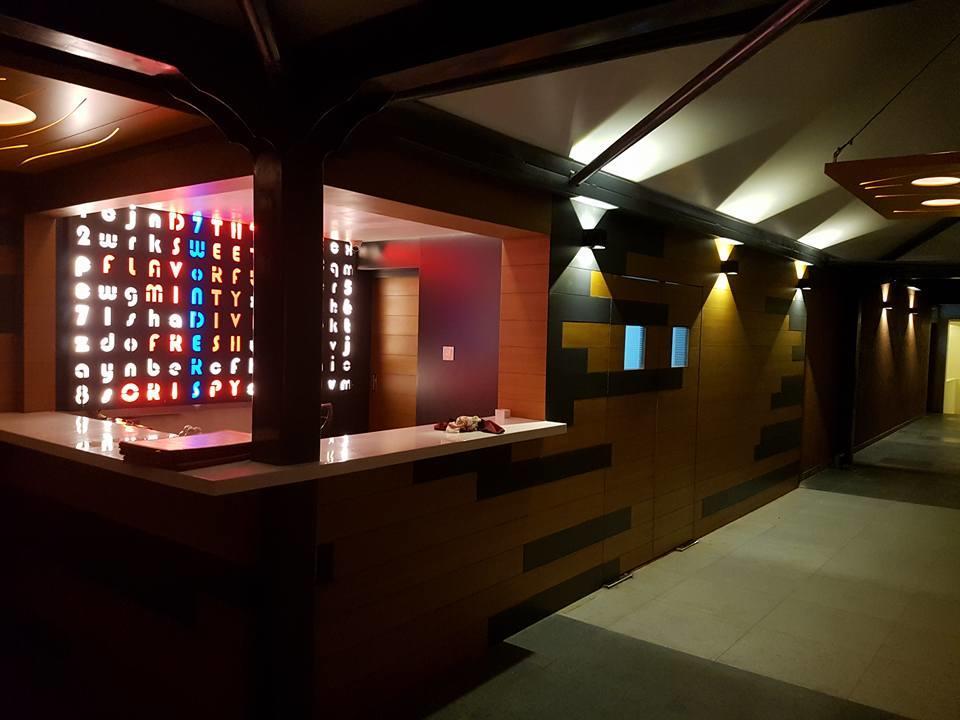 7 Wonders Hotel Gandhinagar Extérieur photo